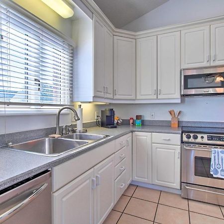 Southport Condo With Fire Pit, Deck And Private Pool Kültér fotó